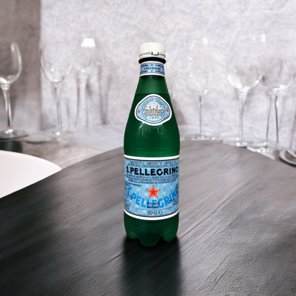 S. Pellegrino : Eau gazeuse